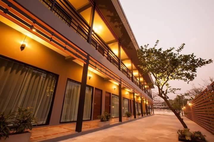 โรงแรมบ้านมะกรูด Baan Ma Grood Hotel Phayao Exterior foto